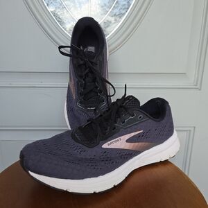 Brooks Anthem 4 Running Sneakers